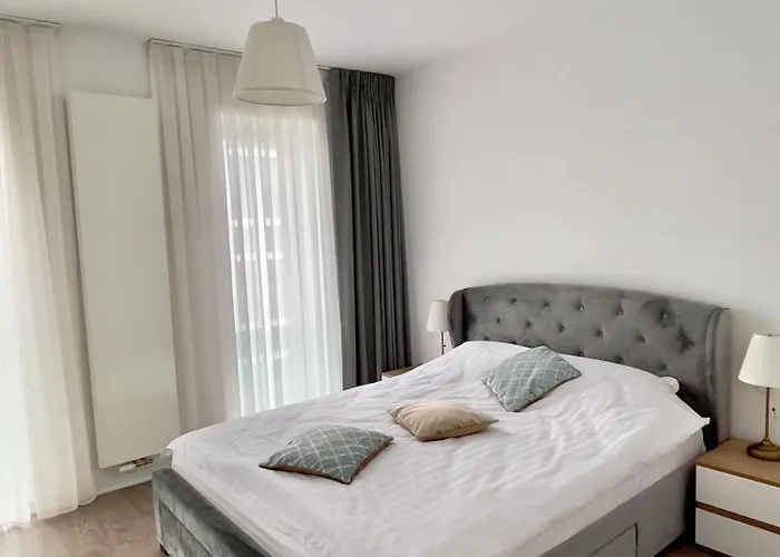 Northern Sky - Cloud 9 בוקרשט