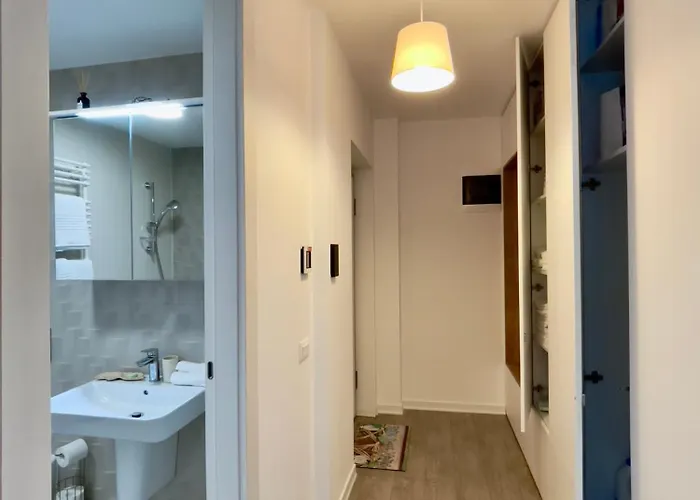 Northern Sky - Cloud 9 Apartment Bukarest