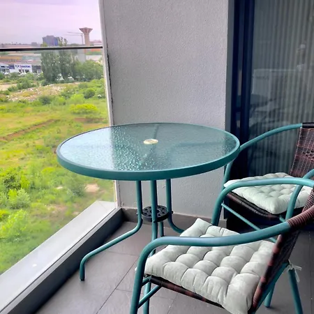 Northern Sky - Cloud 9 Apartment